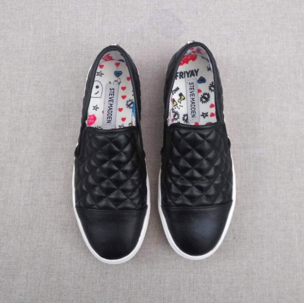 Steve Madden Zaander Slip On Shoes